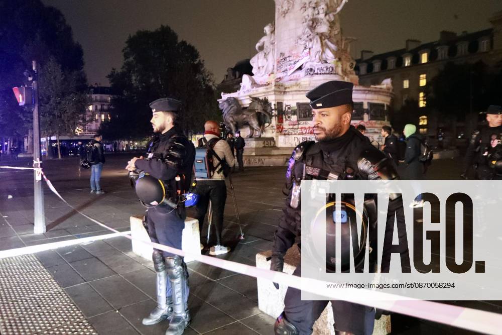 Protests in France Police keep guard in the Place de la Republique in Paris on Oct. 19, 2026, as overnight curfew issued in the square following rioting in France. A14AA0005631286P