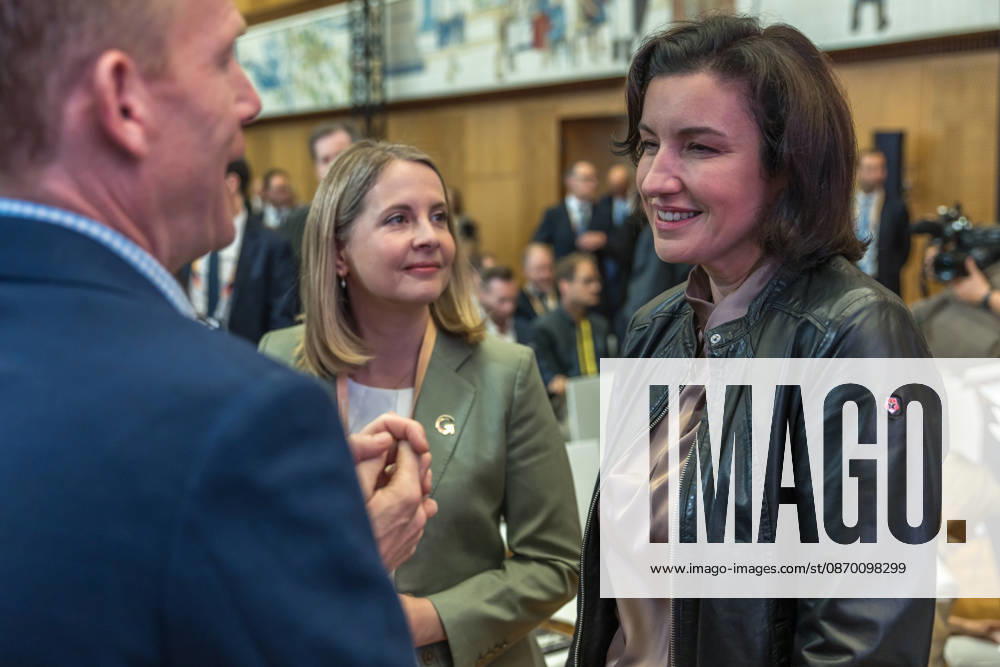 Invest in Germany Summit in Berlin: Dorothee Baer (CSU), Federal Minister for Research, Technology, and Space, and Verena Hubertz (SPD), Federal Minister for Housing, Urban Development, and Construction, at the Invest in German