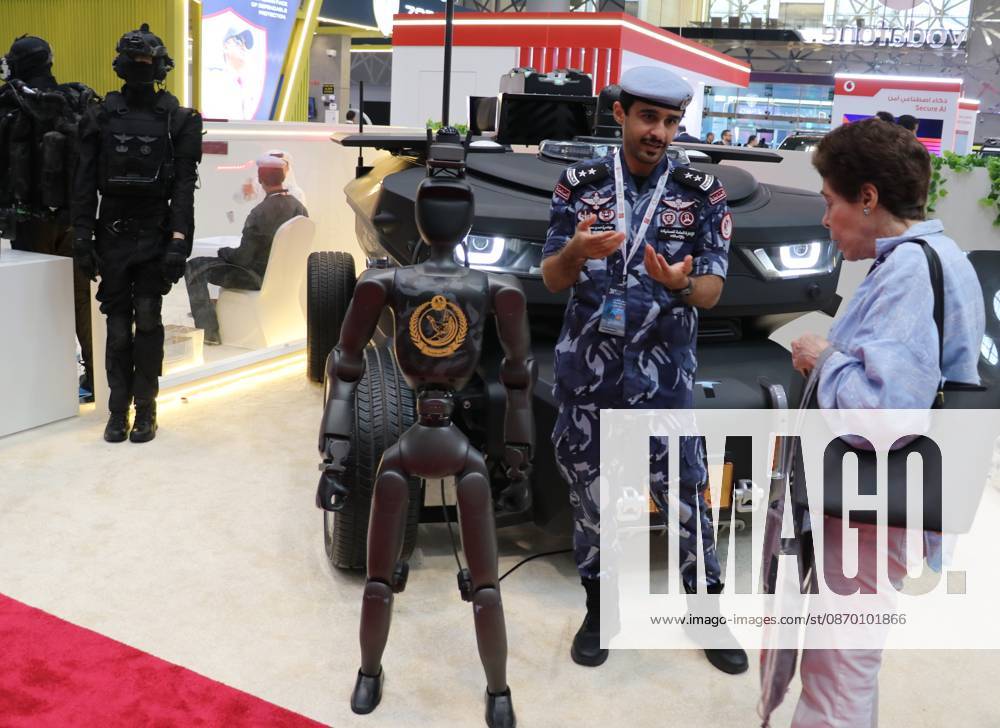 16th Homeland Security and Safety Exhibition Milipol Qatar begins in Doha DOHA, QATAR - OCTOBER 20: Visitors and exhibitors gather at the 16th International Homeland Security and Safety Exhibition (Milipol Qatar), held at the Doha Exhibition and Convention Center in Doha, Qatar, on October 20, 2026. Featuring over 270 companies from 33 countries, the event showcases innovations including unmanned aerial vehicles (UAVs), robotic systems, armored and specialized tactical vehicles, advanced surveillance cameras, cybersecurity solutions, border security hardware, and artificial intelligence-driven technologies. Ali Altunkaya Anadolu Doha Qatar. Editorial use only. Please get in touch for any other usage.