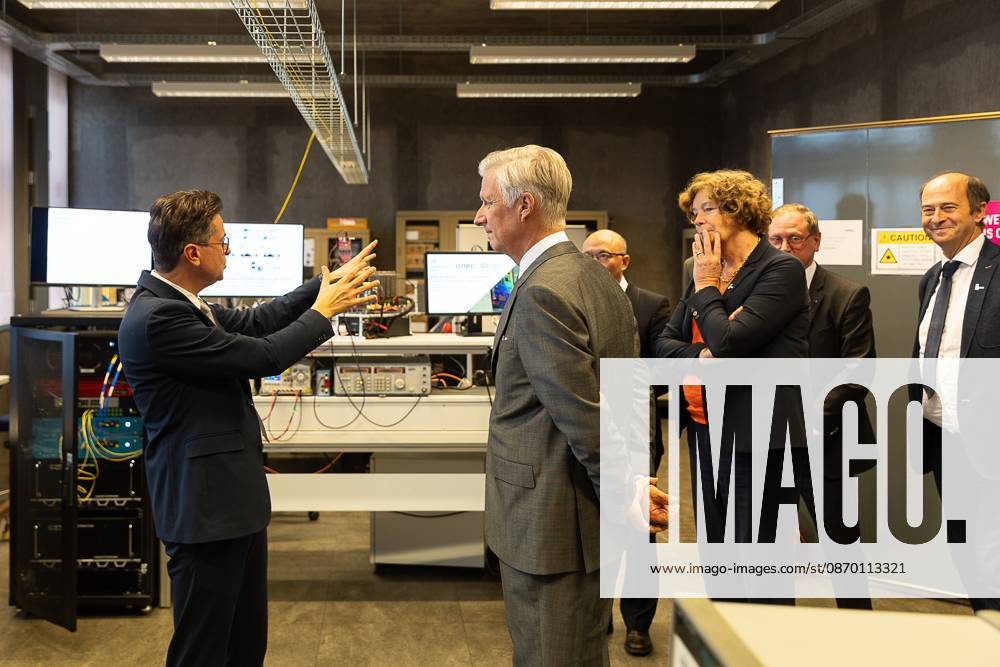 King Philippe - Filip of Belgium pictured during a visit to IGent, a research building at the UGent University where scientists and companies collaborate to develop innovative technologies, on Tuesday 20 October 2026, in Gent. JAMESxARTHURxGEKIERE 190398572