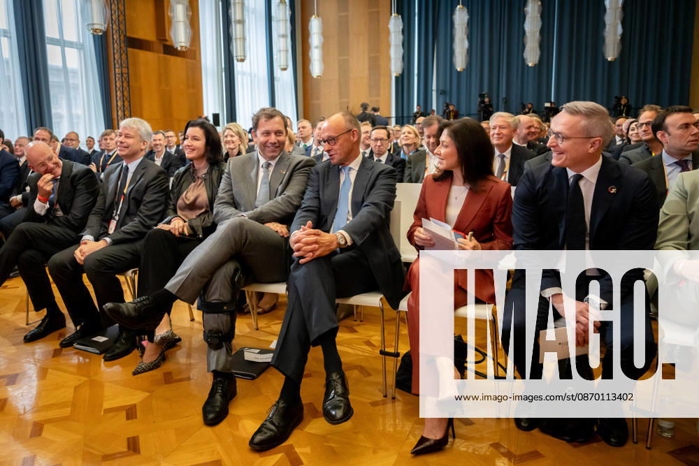 Invest in Germany Summit, Berlin, ESMT Invest in Germany Summit, Berlin, ESMT, Friedrich Merz, Federal Chancellor Katherina Reiche, Federal Minister of Economics Lars Klingbeil, Federal Minister of Finance Steffen Bilger, Federal Minister of Transportation Dorothee Bär, Federal Minister of Research Karsten Wildberger, Federal Minister of Digital Af
