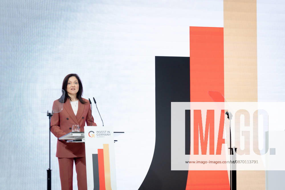Invest in Germany Summit, Berlin, ESMT Invest in Germany Summit, Berlin, ESMT, Katherina Reiche, Federal Minister for Economic Affairs Berlin Berlin GER