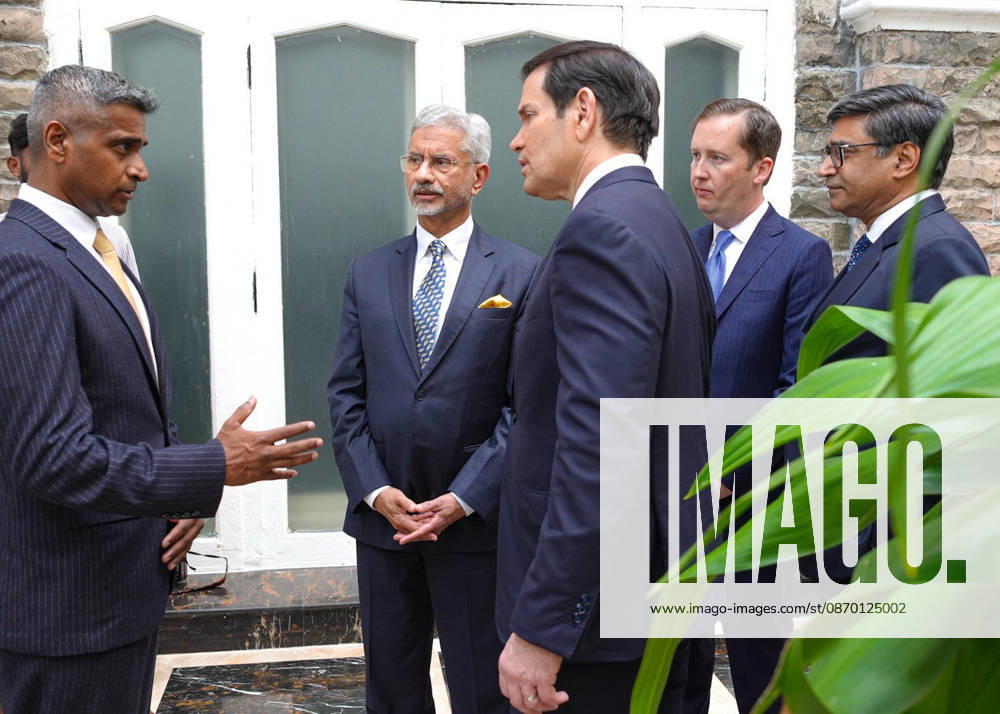 S. Jaishankar and Marco Rubio lay wreath at the 26 11 memorial at Hotel Taj Mumbai, Oct 20 (ANI): External Affairs Minister S. Jaishankar with US Secretary of State Marco Rubio, U.S. Ambassador to India Sergio Gor and Foreign Secretary Vikram Misri during wreath-laying at the 26 11 memorial at Hotel Taj, in Mumbai on Tuesday. (@SecRubio X ANI Photo) Mumbai Maharashtra India