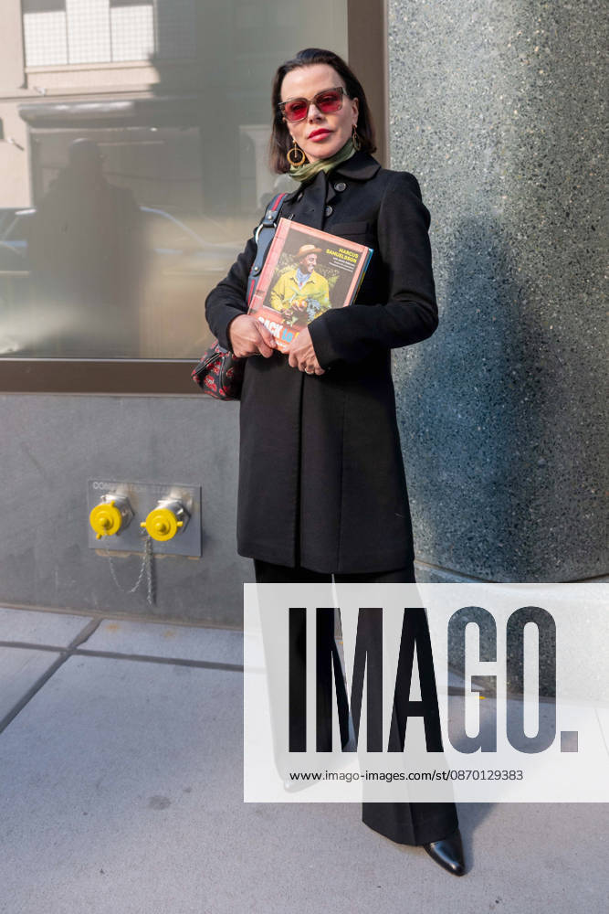 Debi Mazar Seen at ABC Studios NEW YORK, NY - OCTOBER 20: Debi Mazar seen at ABC Studios on October 20, 2026 in New York City. Credit: Camara Porter AdMedia New York City New York USA