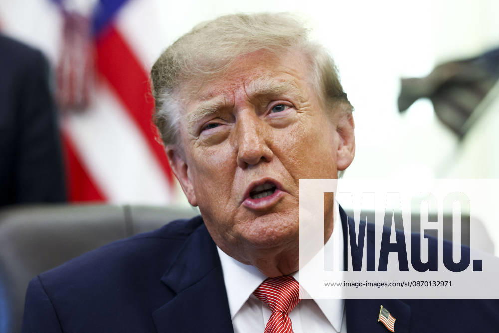 US President Trump speaks to reporters on taxpayer fraud US President Donald Trump speaks to reporters about efforts to crack down on taxpayer fraud in the Oval Office of the White House in Washington, DC, USA, 20 October 2026. WASHINGTON DISTRICT OF COLUMBIA United States