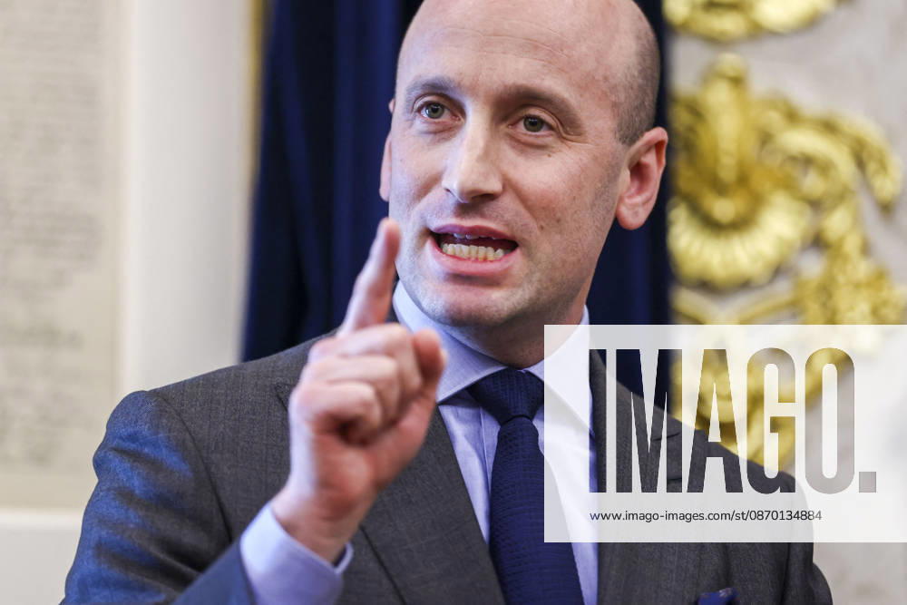 US President Trump speaks to reporters on taxpayer fraud White House Deputy Chief of Staff for Policy and Senior Advisor to the White House Task Force to Eliminate Fraud Stephen Miller delivers remarks following US Preside Donald Trump’s remarks to reporters about efforts to crack down on taxpayer fraud in the Oval Office of the White House in Washington, DC, USA, 20 October 2026. WASHINGTON DISTRICT OF COLUMBIA United States