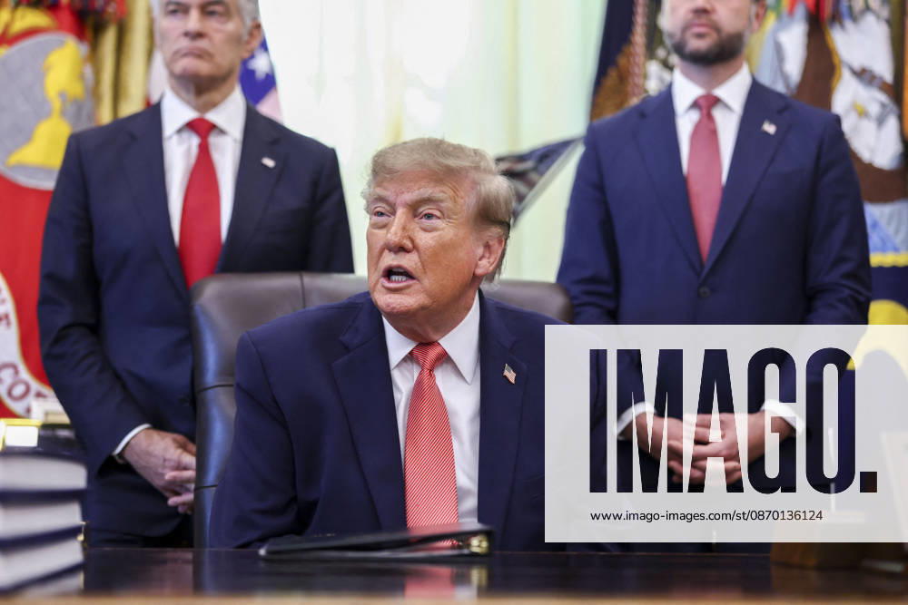 US President Trump speaks to reporters on taxpayer fraud US President Donald Trump responds to a question from the news media following his remarks about efforts to crack down on taxpayer fraud in the Oval Office of the White House in Washington, DC, USA, 20 October 2026. WASHINGTON DISTRICT OF COLUMBIA United States
