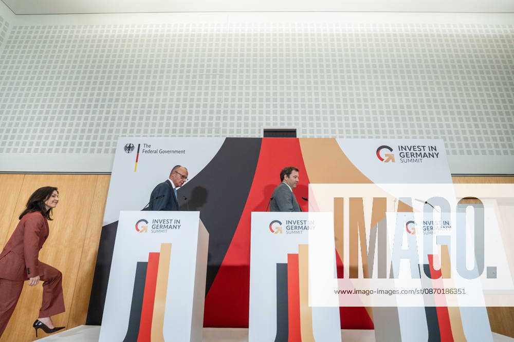 Katherina Reiche, Federal Minister of Economics; Friedrich Merz, Federal Chancellor; and Lars Klingbeil, Federal Minister of Finance (from left) during the closing remarks at the Invest in Germany Summit 2026 at the ESMT European School of Management and Technology in Berlin, Berlin, Germany; ESMT Berlin