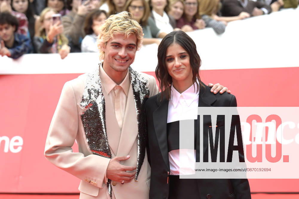 Lorenzo Zurzolo and Benedetta Porcaroli at the premiere of the film *7 anniversari* at the 21st Rome International Film Festival (Festa del Cinema di Roma) 2026 at the Auditorium Parco della Musica in Rome, October 20, 2026 Foto:xA.xM.xTinghinox xFuturexImagex anniversari_6050