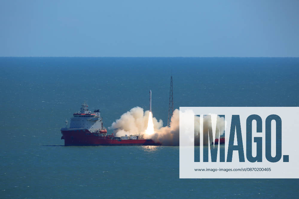 The CERES-1 Y8 carrier rocket carrying a new satellite blasts off from the waters on October 21, 2026 near the city of Rizhao, Shandong Province of China. China launched a rocket from the ocean waters near the city of Rizhao in east China s Shandong Province on October 21, placing a new satellite into planned orbit. The CERES-1 Y8 carrier rocket blasted off at 11:39 a.m. (Beijing Time). The Taiyuan Satellite Launch Center carried out this offshore launch.