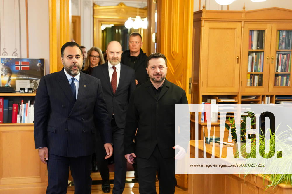 Ukrainian President Visits Norway, Oslo, October 21, 2026. Ukrainian President Volodymyr Zelenskyy visits the Storting. Photo by Ole Berg Rusten, NTB POOL, Oslo, Norway. SsR7mav1hlc. . Ref: BNC POLSsR7mav1hlc.jpg