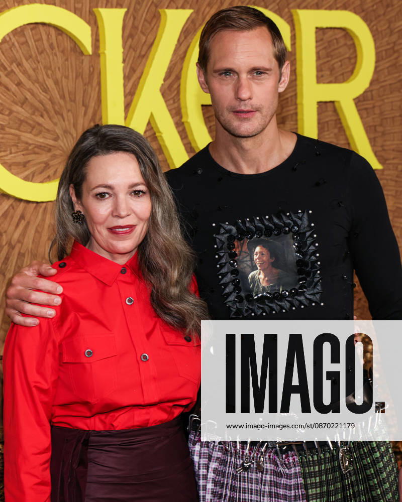 Los Angeles Premiere Of Black Bear s Wicker LOS ANGELES, CALIFORNIA, USA - OCTOBER 20: Olivia Colman and Alexander Skarsgard wearing Chopova Lowena, styled by Harry Lambert arrive at the Los Angeles Premiere Of Black Bear s Wicker held at the DGA Theater Complex at The Directors Guild of America on October 20, 2026 in Los Angeles, California, United States. Los Angeles DGA Theater Complex at The Directors Guild of America California United States
