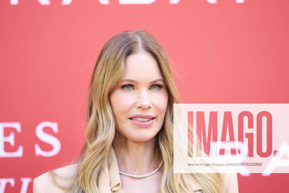 Helen Sviden attends RABAT Waves Photocall at Velazquez 131 on October 21, 2026 in Madrid, Spain Madrid Spain - ZUMAg15_ 20261021_zaf_g15_093
