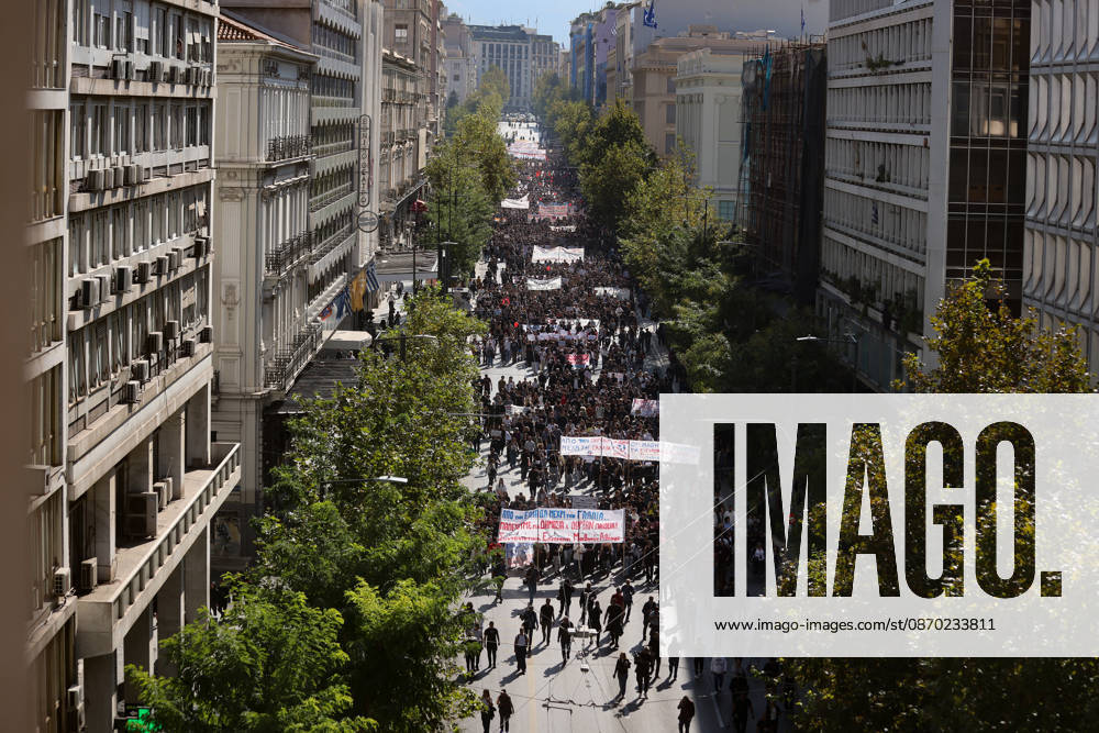 Students, teachers stage demonstration in Athens, Greece ATHENS, GREECE - OCTOBER 21: Students and teachers take part in a demonstration against the rising cost of living and demanding better working conditions and increased funding for public education in Athens, Greece, on October 21, 2026. Costas Baltas Anadolu Athens Greece. Editorial use only. Please get in touch for any other usage.