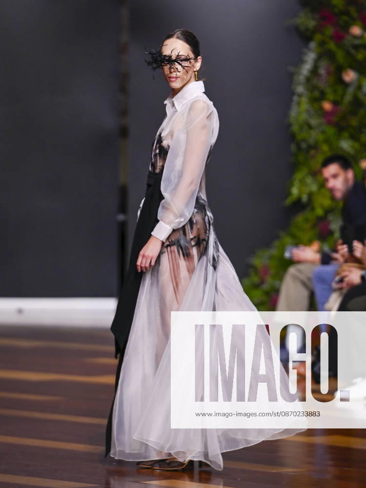 A model walks the runway during the ASN s - SENORITO ORTEGA fashion show, as part of Atelier Couture, held at the Fabrica de Tapices, on october 20, 2026, in Madrid, Spain. Madrid Spain - ZUMAc312 20261021_zsp_c312_018