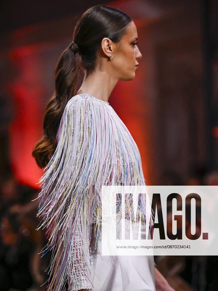 A model walks the runway during the ASN s - SENORITO ORTEGA fashion show, as part of Atelier Couture, held at the Fabrica de Tapices, on october 20, 2026, in Madrid, Spain. Madrid Spain - ZUMAc312 20261021_zsp_c312_033
