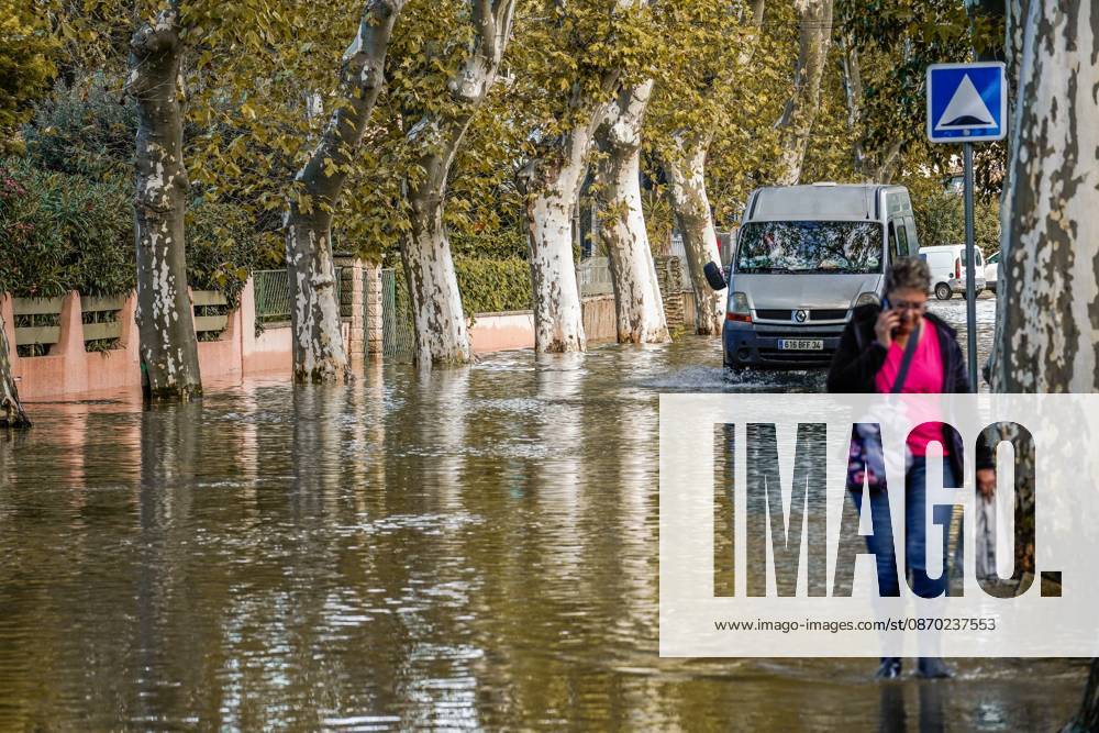 FLOODING IN THE GARD PHOTOPQR LE MIDI LIBRE MiKAEL ANISSET NIMES 10 21 2026 GARD OCTOBER 21, 2026 THE DAY AFTER THE FLOODING MEDITERRANEAN WEATHER EVENT SEVERE WEATHER IN CAILAR STILL FLOODED Nîmes, France, October 21, 2026 Flooding following heavy rainfall has affected several areas of the city after the Vistre River overflowed its banks NIMES GARD France