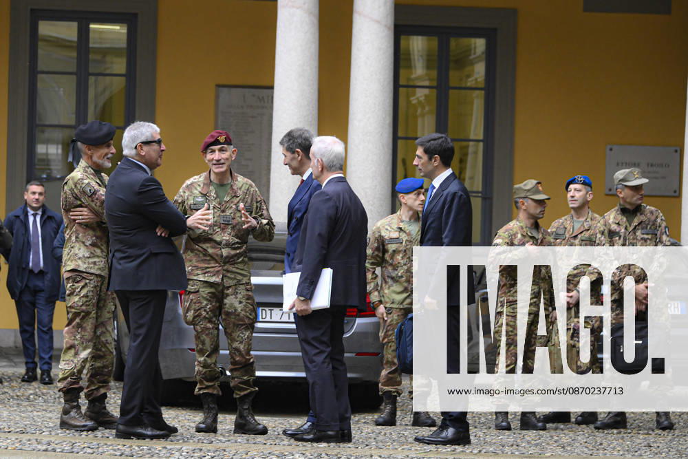 Photo by Mario Romano, IPP Milan, October 21, 2026. Prefecture: Meeting of the Provincial Committee for Public Order and Safety. Pictured are Bruno Megale, Milan Police Commissioner, and Lorenzo D’Addario, Commander of Ground Operations. Italy Photo Press World. Copyright. Meeting of the Provincial Committee