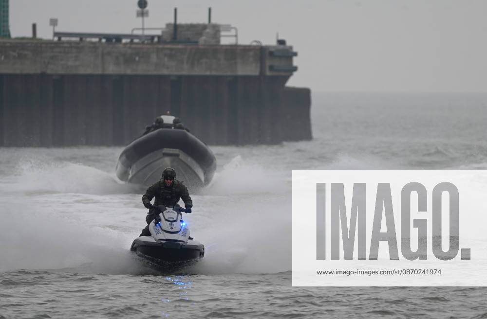 German Armed Forces Unveil New Biber Watercraft The German Navy presents its new Biber watercraft during a dynamic demonstration Soldiers demonstrate the fast and agile, militarily modified jet skis of the Maritime Interdiction Secur