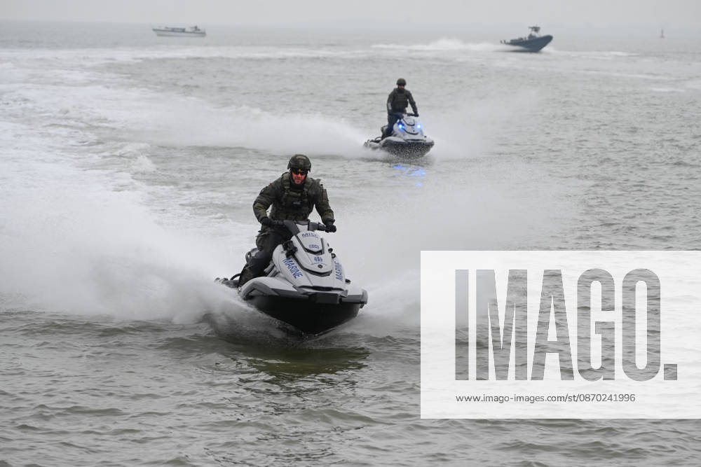 German Armed Forces Unveil New Biber Watercraft The German Navy presents its new Biber watercraft during a dynamic demonstration Soldiers demonstrate the fast and agile, militarily modified jet skis of the Maritime Interdiction Secur