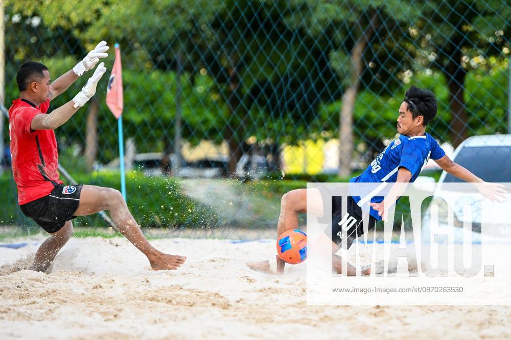 BANGKOK, THAILAND - OCTOBER 21, 2026: Thailand s men s beach soccer team held its final training session before departing for the 2026 AFC Beach Soccer Asian Cup, which will be held in Phang Nga. Bangkok Thailand - ZUMAq101 20261021_zna_q101_137