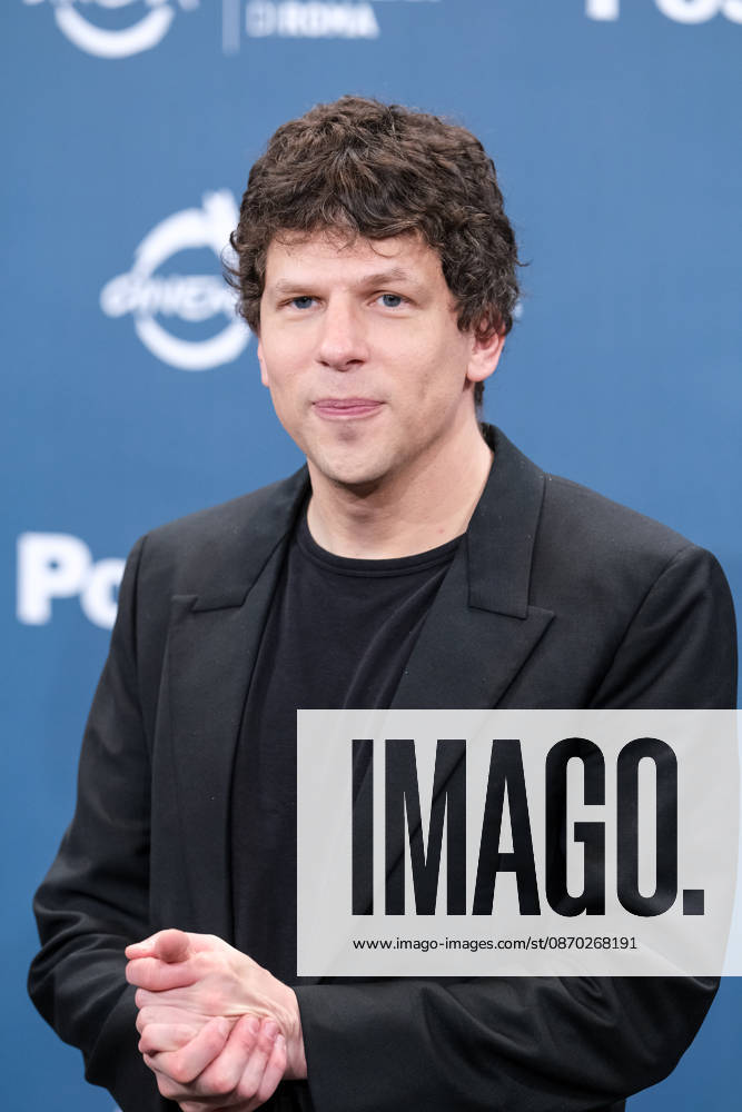 Jesse Eisenberg attends the photocall of The Debut during the 21st Rome Film Festival at Auditorium Parco Della Musica. Rome Italy - ZUMAs197 20261021_aaa_s197_086