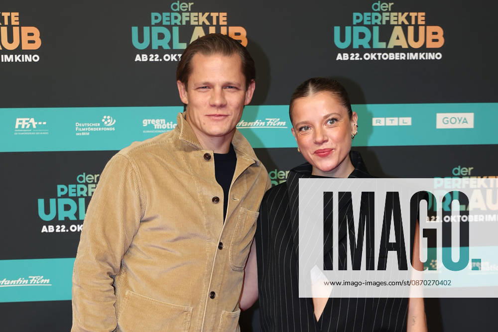 Max von der Groeben and Jella Haase at the premiere of *Der perfekte Urlaub* at Cinedom on October 21, 2026, in Cologne, Germany. The premiere of *Der perfekte Urlaub* in Cologne, Germany
