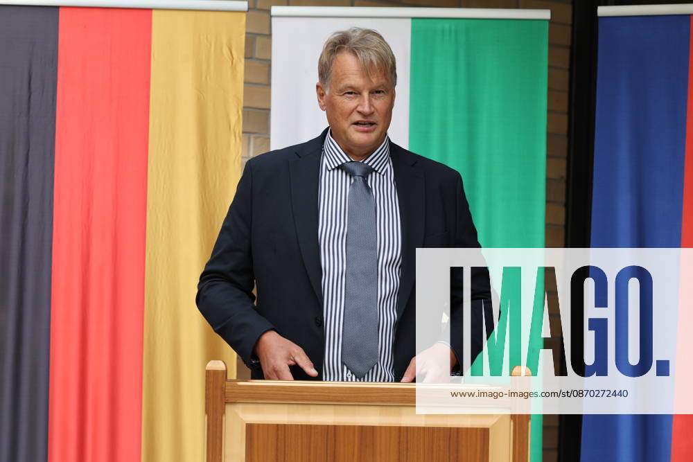 Oliver Schmidt, Senior Government Director and Warden of the Bautzen Correctional Facility. The Bautzen branch of the Saxon State Real Estate and Co