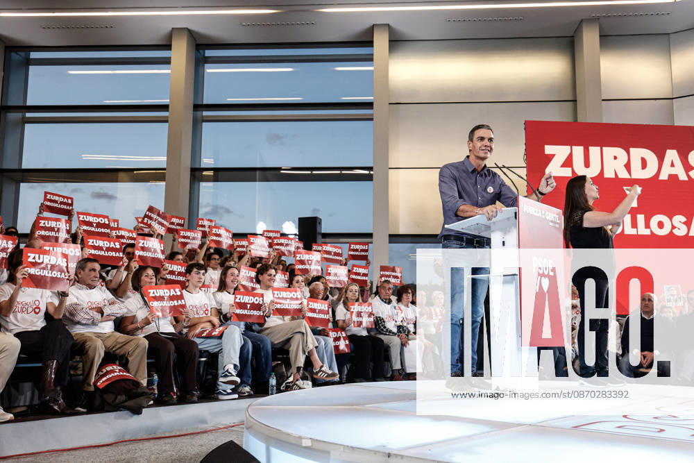Pedro Sanchez at the pre-campaign rally in Burgos. Burgos Spain - ZUMAc250 20261021_zip_c250_013