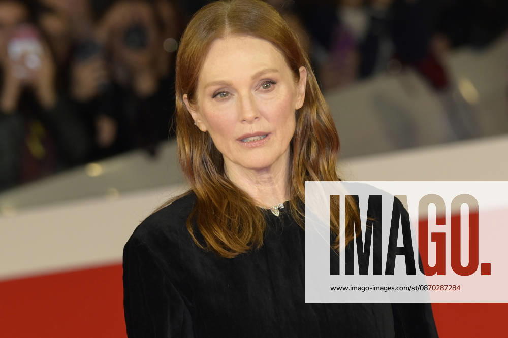 Julianne Moore attends the red carpet of the film The debut at the 2026 Rome Film Fest, held at the Auditorium Parco della Musica. Rome Italy - ZUMAs197 20261021_aaa_s197_369