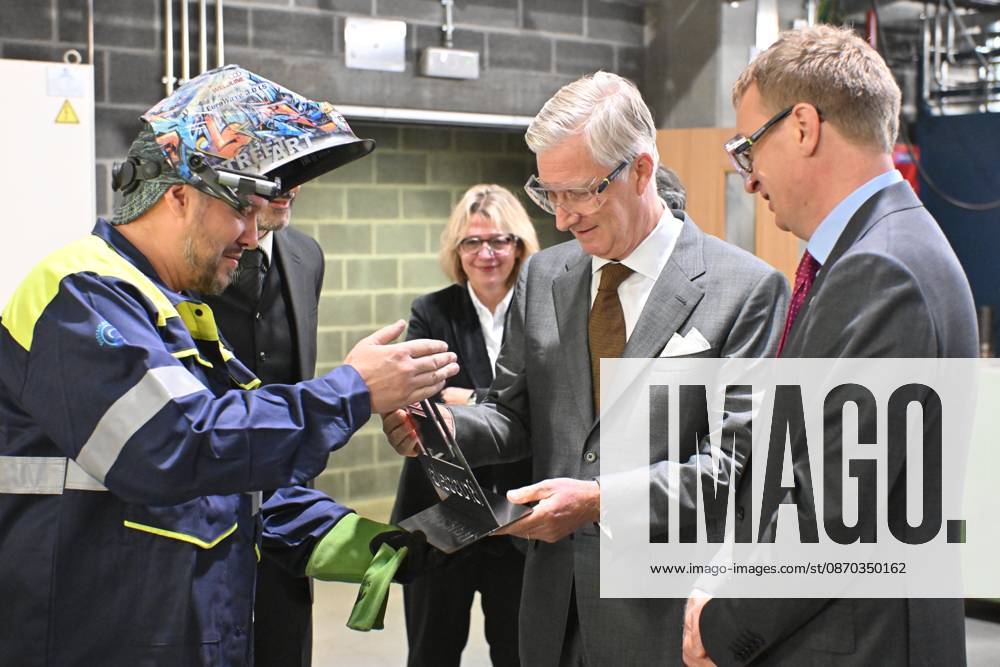 The King Visits Technicity Brussels ANDERLECHT, BELGIUM - OCTOBER 22 : King Philippe visits Technicity.brussels, the training and employment hub for the technology industry, in Anderlecht. Technicity.brussels was established through a public-private partnership and is aimed at job seekers, employees seeking retraining or further education, and students and teachers from secondary schools and colleges. The organization offers hands-on technical training and actively assists participants in finding a job. Companies can turn to it for continuing education for their staff or to rent modern technical infrastructure. During his visit, the King toured four training workshopselevator technology; HVAC and refrigeration technology; welding; and ele
