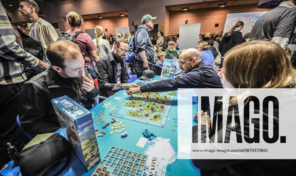 First Day of the Essen Game Fair SPIEL Essen will take place from October 22 to 25, 2026, at the Messe Essen exhibition grounds ** ** **Game fair visitors play Rebirth on Thursday, October 10, 2026 First day of the Essen Game Fair SPIEL Essen will take place from October 22