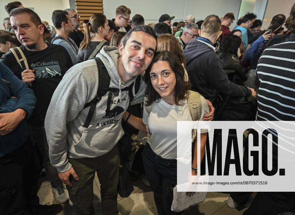 First Day of the Essen Game Fair SPIEL Essen will take place from October 22 to 25, 2026, at the Messe Essen exhibition grounds ** FOR ** **Standing at the front of the line waiting to enter, Sergi Madronero an