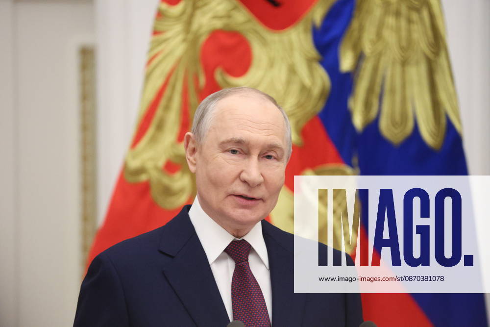Russia s President VLADIMIR PUTIN during a ceremony to present the banner of the Federal Customs Service of Russia to the agency s head, Pikalev. Approved by a presidential decree in 2019, the banner has not yet been presented to the agency s top official. Moscow Russia - ZUMAt113 20261022_zaa_t113_389