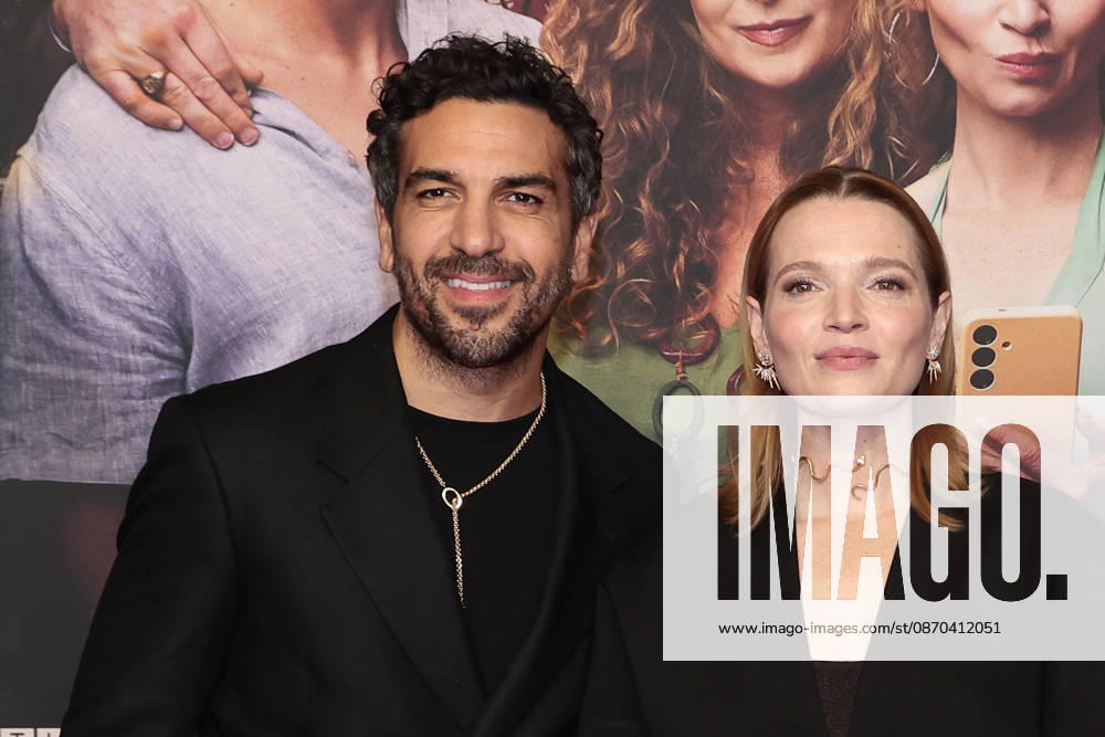 Elyas M. Barek and Karoline Herfurth during the premiere of *Der perfekte Urlaub* at Zoo Palast on October 22, 2026, in Berlin, Germany; *Der perfekte Urlaub* Premiere in Berlin, Germany