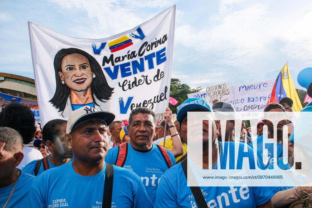 Venezuelan opposition supporters rally for free elections in Caracas CARACAS, VENEZUELA - OCTOBER 22: Members of political organizations such as Vente Venezuela, Primero Justicia, and Voluntad Popular gather in the surroundings of Plaza Venezuela in response to the call made by Venezuelan opposition leader and pro-democracy activist Maria Corina Machado, featuring speeches from various political and social leaders focused on memory, respect, democracy, and the demand for free elections in Caracas, Venezuela on October 22, 2026. Diko Betancourt Anadolu Caracas Venezuela. Editorial use only. Please get in touch for any other usage.
