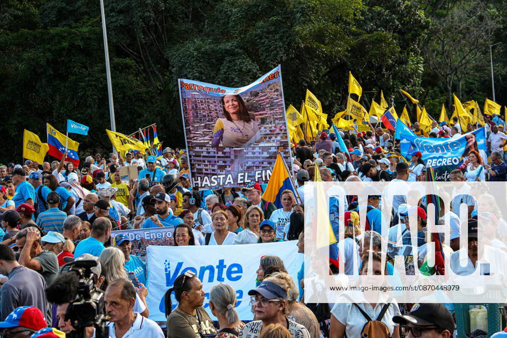 Venezuelan opposition supporters rally for free elections in Caracas CARACAS, VENEZUELA - OCTOBER 22: Members of political organizations such as Vente Venezuela, Primero Justicia, and Voluntad Popular gather in the surroundings of Plaza Venezuela in response to the call made by Venezuelan opposition leader and pro-democracy activist Maria Corina Machado, featuring speeches from various political and social leaders focused on memory, respect, democracy, and the demand for free elections in Caracas, Venezuela on October 22, 2026. Diko Betancourt Anadolu Caracas Venezuela. Editorial use only. Please get in touch for any other usage.
