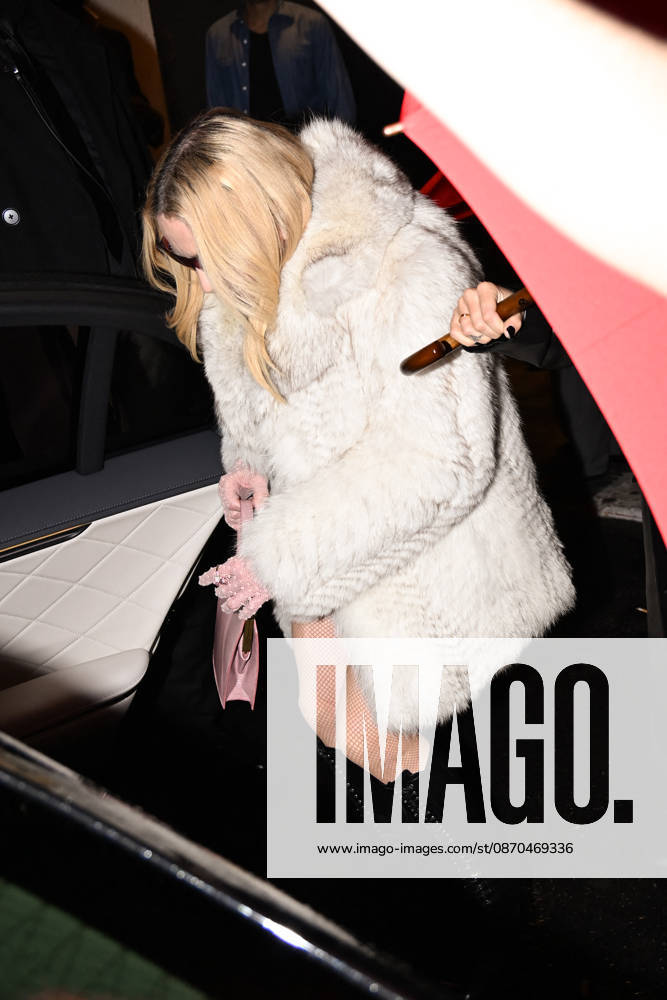Exclusive: Madonna leaves a party at the Bus Palladium and returns to her hotel in Paris on October 23, 2026 Gédéon Taieb Bestimage Exclusive No web in Switzerland and Belgium Madonna leaves an evening at the Bus Palladium and returns to her hotel in Paris on October 23, 2026 Paris, France