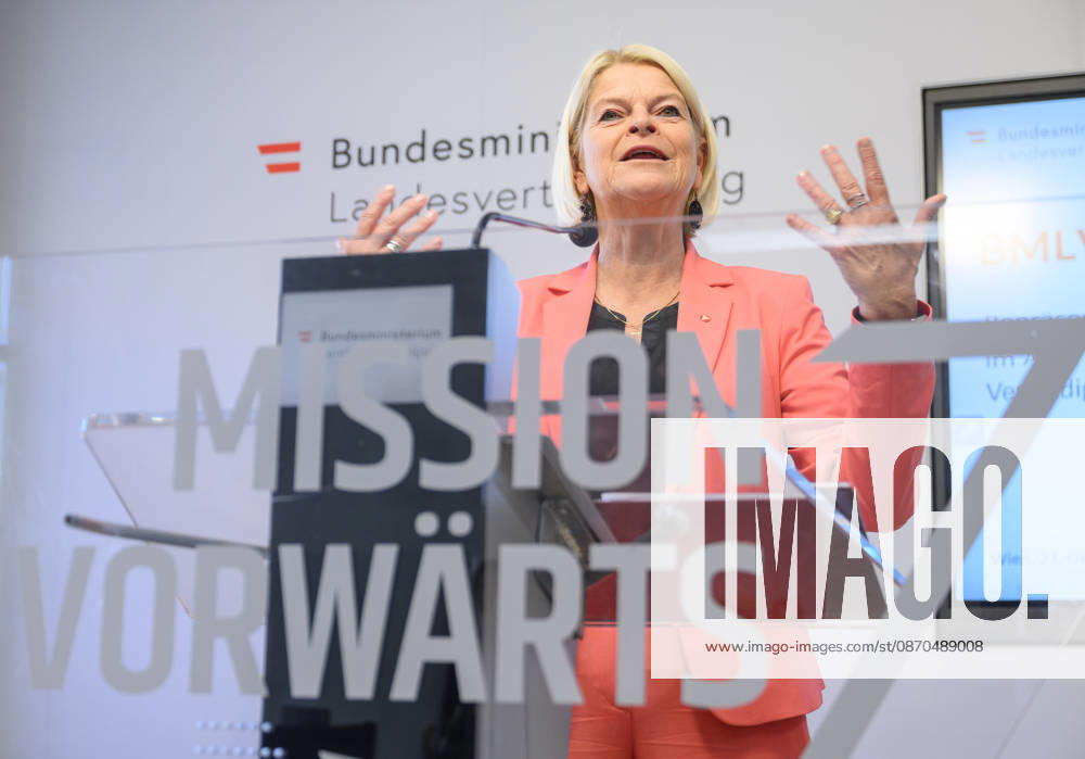Vienna Press conference with the Minister of Defense to present the results of the first BMLV Y