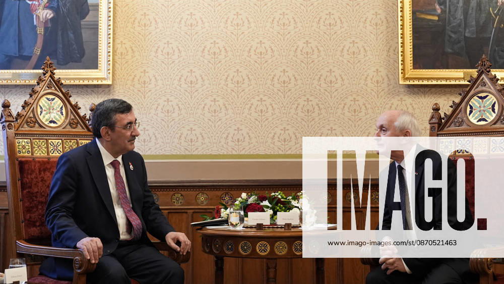 Turkish Vice President Yilmaz received by Hungarian President Baka BUDAPEST, HUNGARY - OCTOBER 23: Turkish Vice President Cevdet Yilmaz (L) is received by Hungarian President Andras (R) Baka in Budapest, Hungary, on October 23, 2026. Yasin Baturhan Ergin Anadolu Budapest Hungary. Editorial use only. Please get in touch for any other usage.