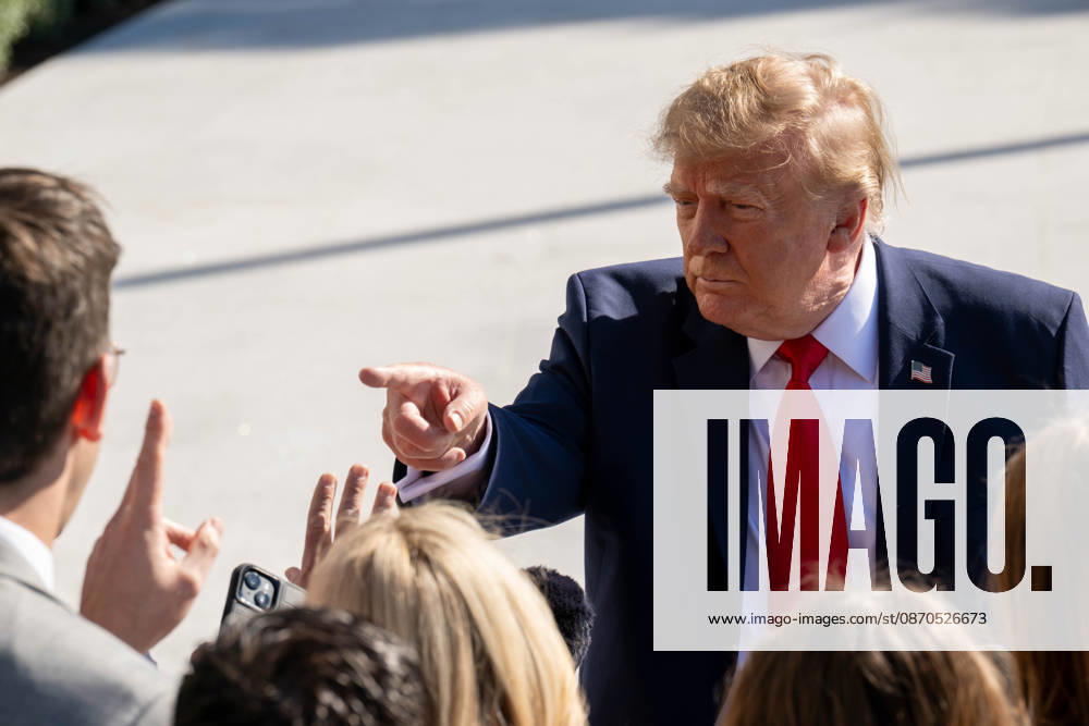 President DONALD TRUMP speaks to members of the press before departing the White House for a political rally in Fort Myers, Florida. Washington United States - ZUMAk206 20261023_znp_k206_021
