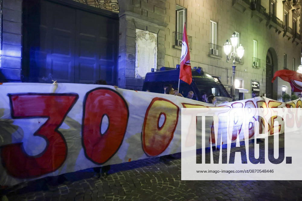 Protesters Clash with Police in Naples Students, trade union members and activists from Potere al Popolo take part in a demonstration against the rising cost of living in Piazza Municipio. Clashes between demonstrators and police break out during the protest. ABP18497