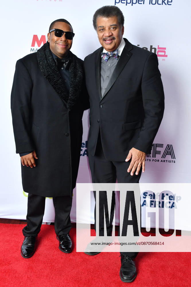 NEW YORK, NY- OCTOBER 23: Kenan Thompson and Neil deGrasse Tyson at Self Help Africas 16th Annual Change-Makers Ball honoring Kenan Thompson with the 2026 Empowering Africa Award on October 23, 2026 at The Lighthouse at Chelsea Piers in New York City.