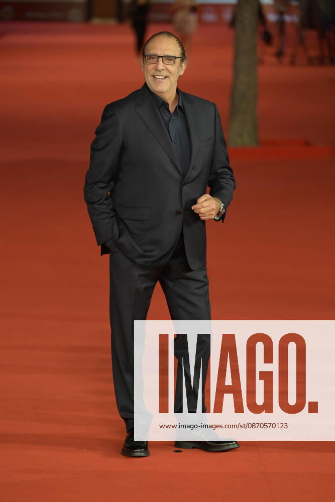 La sera a Roma red carpet in Rome, Italy - 23 Oct 2026 Luca Ward attends the red carpet of film La sera a Roma at Auditorium Parco della Musica during Rome Film Fest 2026. Rome Italy