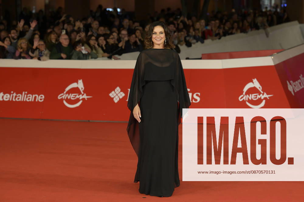 La sera a Roma red carpet in Rome, Italy - 23 Oct 2026 Giada Desideri attends the red carpet of film La sera a Roma at Auditorium Parco della Musica during Rome Film Fest 2026. Rome Italy