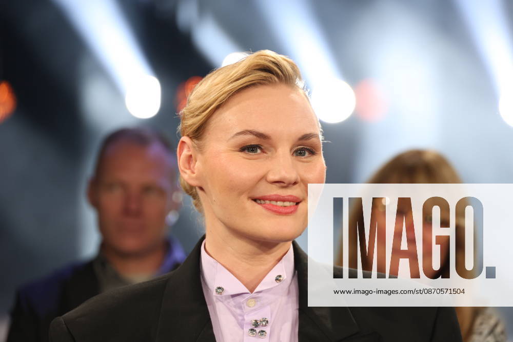 Rosalie Thomass, actress, guest on the NDR Talk Show; photo op on October 23, 2026, at the Hamburg Lokstedt television studio prior to the broadcast on NDR Television s Channel 3