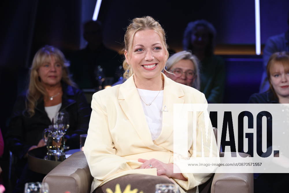 Zora Klipp, restaurateur and TV chef, guest on the NDR Talk Show; photo op on October 23, 2026, at the Hamburg Lokstedt TV studio prior to the broadcast on NDR Television’s Channel 3