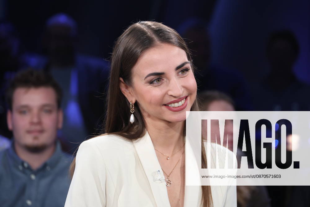 Ekaterina Leonova, dancer, guest on the NDR Talk Show; photo op on October 23, 2026, at the Hamburg Lokstedt television studio prior to the broadcast on NDR Television s Channel 3