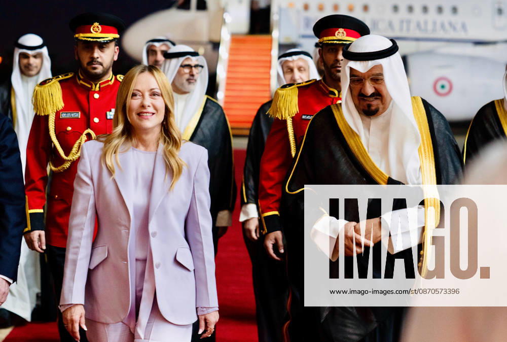 Prime Minister Giorgia Meloni arrives for her meeting with the Emir of Kuwait, Sheikh Misha al Al-Ahmad Al-Jaber Al-Sabah, in Kuwait City. October 23, 2026 Kuwait City Kuwait - ZUMAa289 20261023_zia_a289_534