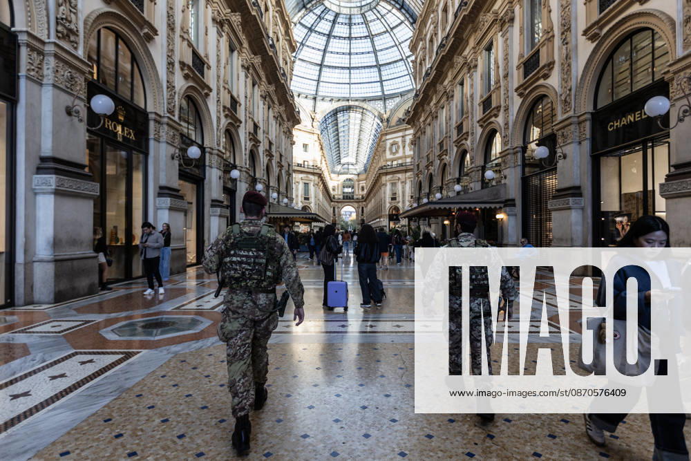 500 Italian soldiers deployed in Milan ahead of protest MILAN, ITALY – OCTOBER 24: 500 soldiers from the Folgore Parachute Brigade, one of the Italian Army’s elite units, have been deployed to patrol the city on the day an unauthorized demonstration against the high cost of living is set to take place in Milan, Italy, on October 23, 2026. This measure follows the destruction and looting that occurred in Milan the previous weekend during similar protests against the rising cost of living. Andrea Carrubba Anadolu Milan Italy. Editorial use only. Please get in touch for any other usage.